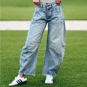 FREE PEOPLE barrel jeans